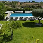 Serena Con Piscina Privata Вилла Melilli