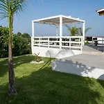 Вилла Serena Con Piscina Privata
