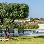Serena Con Piscina Privata *